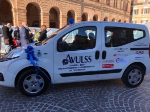 Un’auto in dono per Avulss