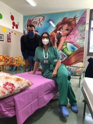 Mototerapia in reparto e una nuova area confort per i familiari. Due iniziative benefiche per i bambini negli ospedali di Ancona