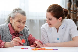 “Volontari... a... mente”. Il corso di formazione per volontari dell’Associazione Alzheimer Marche