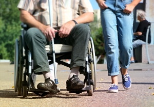 Giornata della disabilità, l&#039;appello delle associazioni &quot;Passeggiare in città sia davvero per tutti&quot;