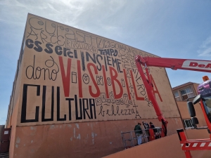 Pesaro2024, progetto Visibilia: si inaugura il murales &quot;manifesto&quot; del volontariato