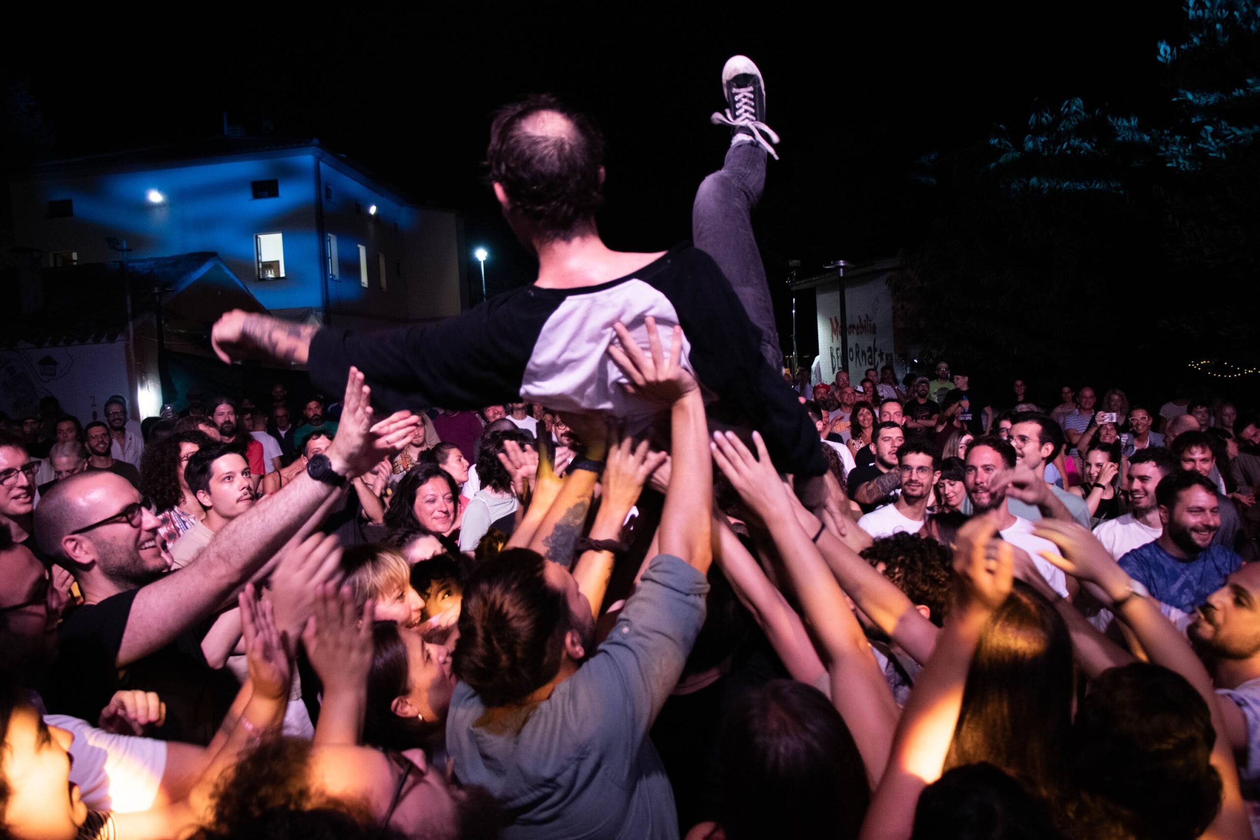 Giovani ad un concerto
