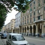 Una strada cittadina