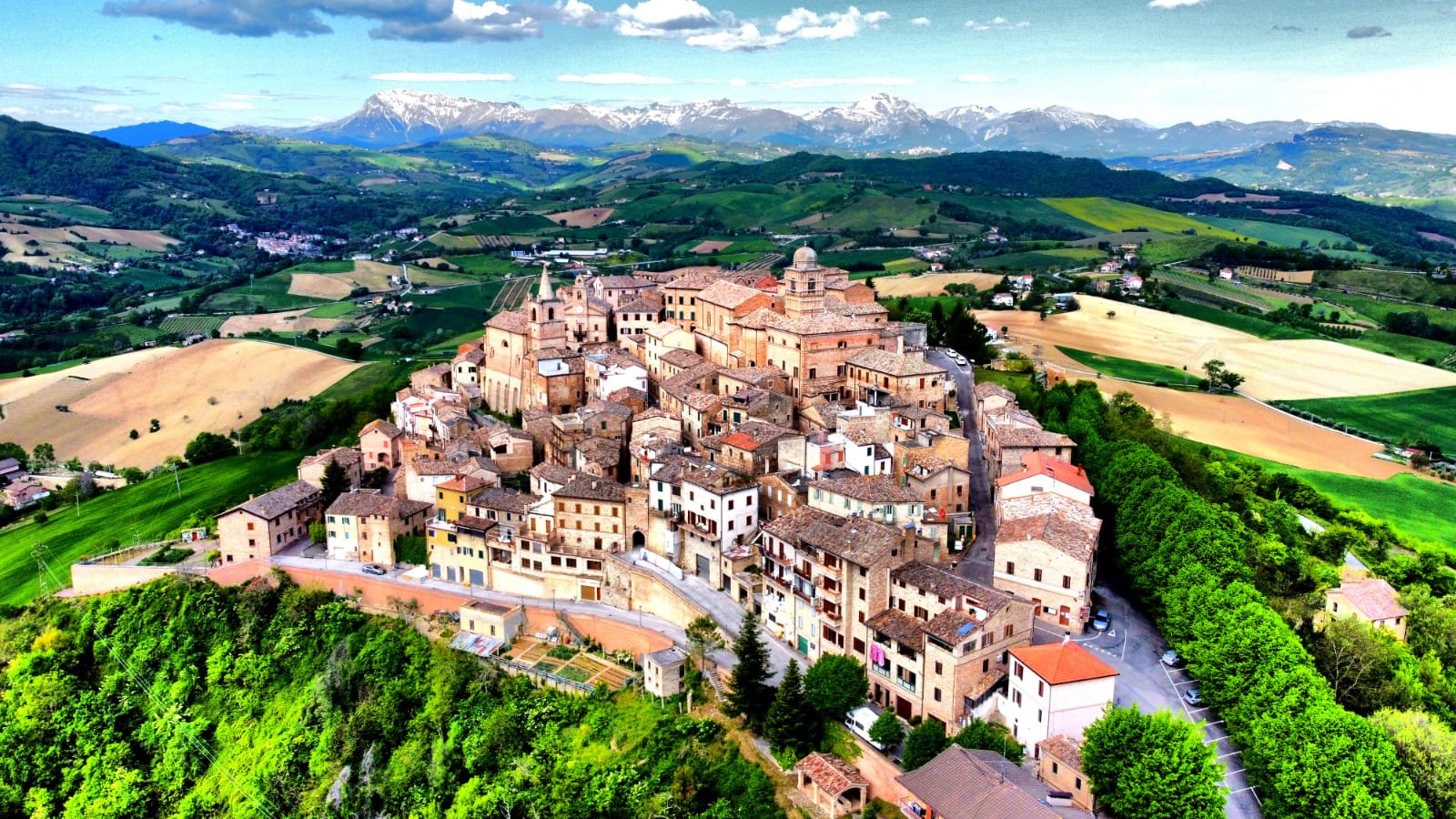 il borgo di Montedinove