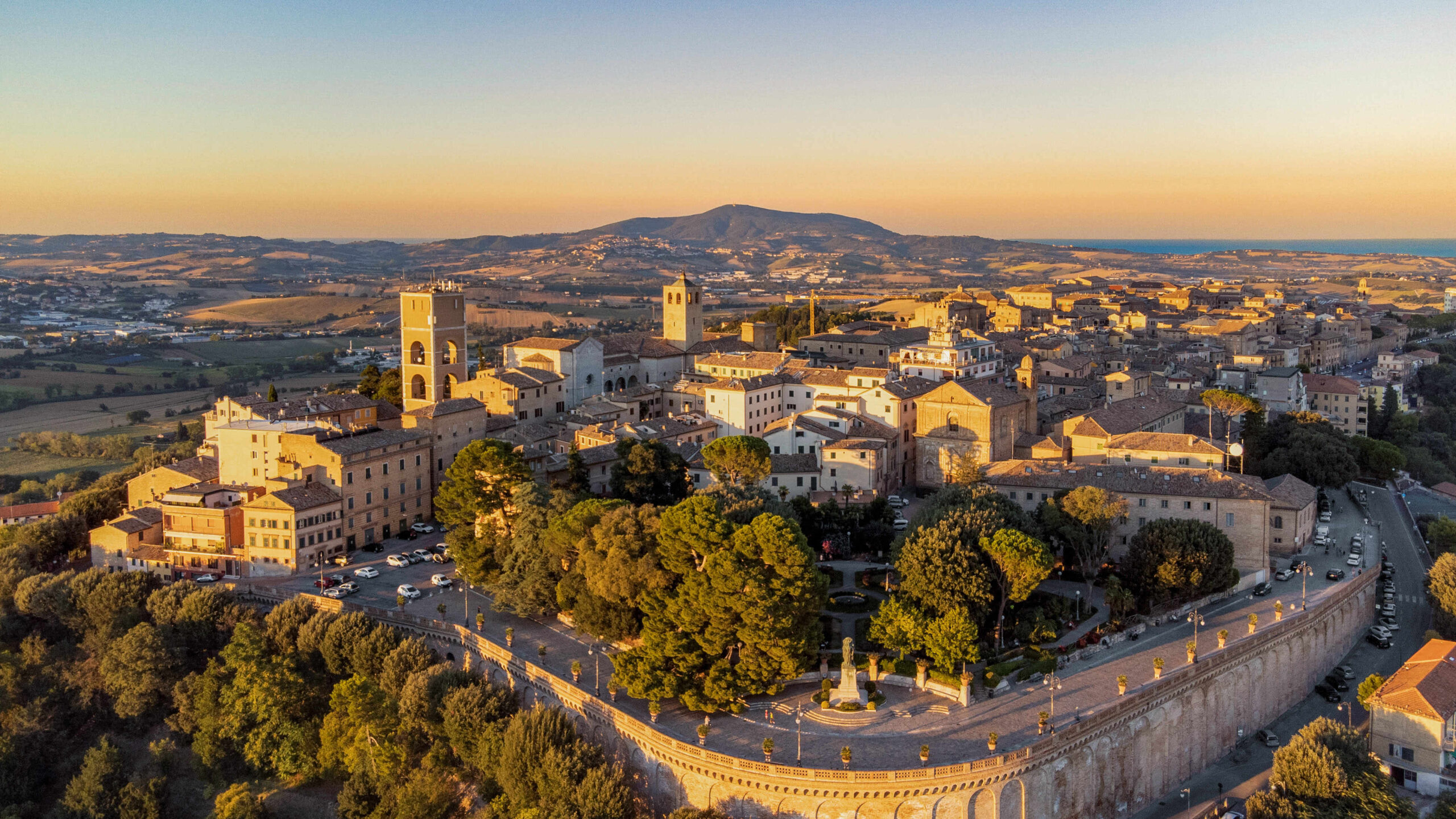 veduta della città di Osimo