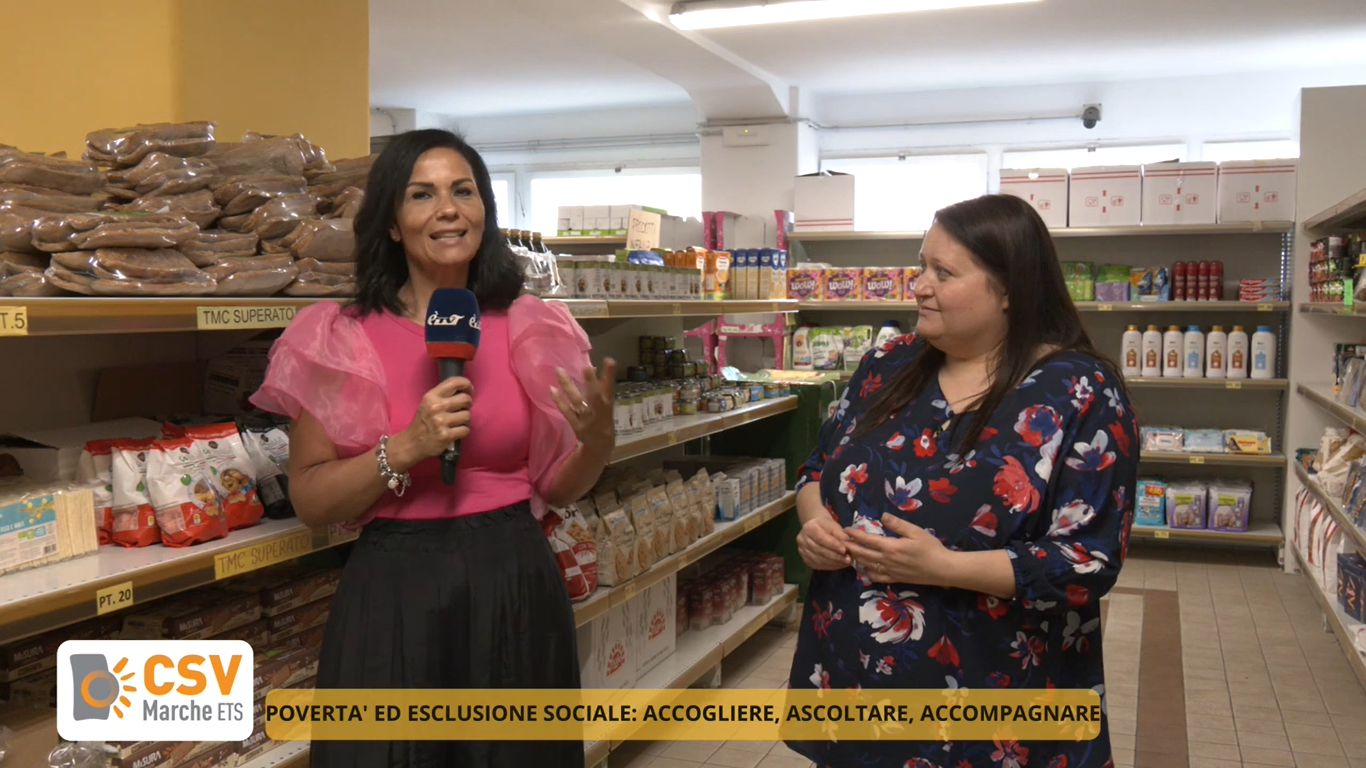 Due donne in un supermercato