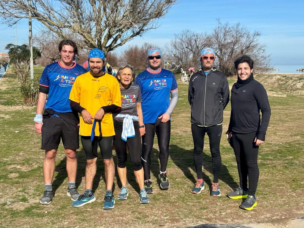 Foto di Alessandro Carrarini con altre persone di Filippide