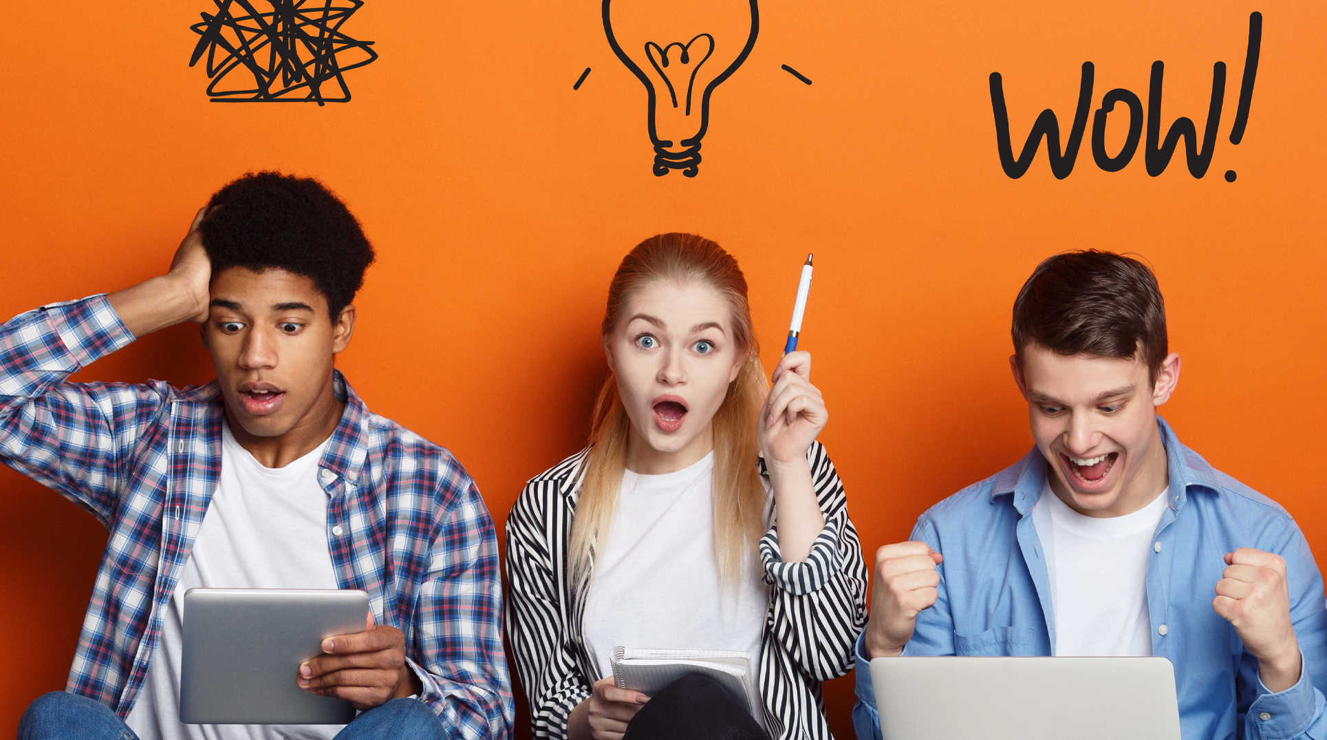 tre giovani con espressioni facciali di grande stupore, di idea geniale e di vittoria con grafiche soprastanti