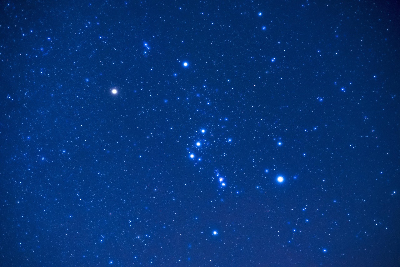 un cielo stellato