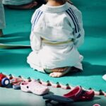 bambino pratica il judo