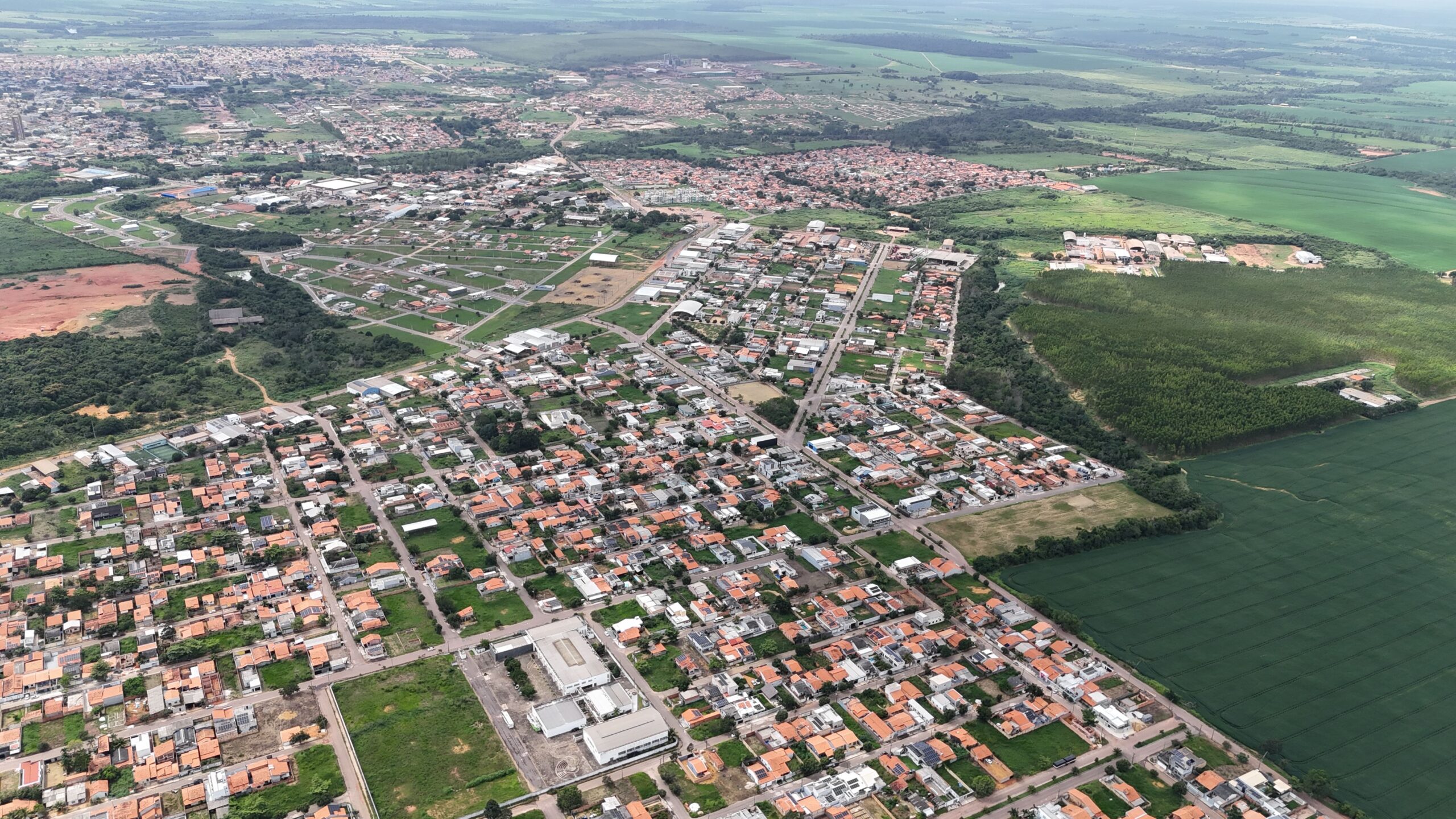 Un paesaggio urbano visto dall'alto